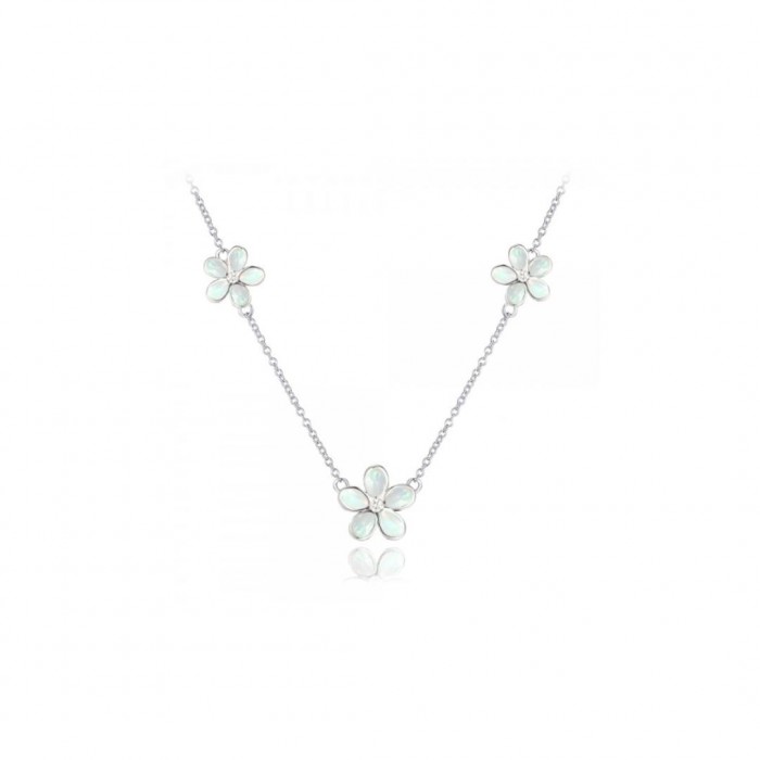 Naszyjnik srebrny - kwiaty z białymi opalami