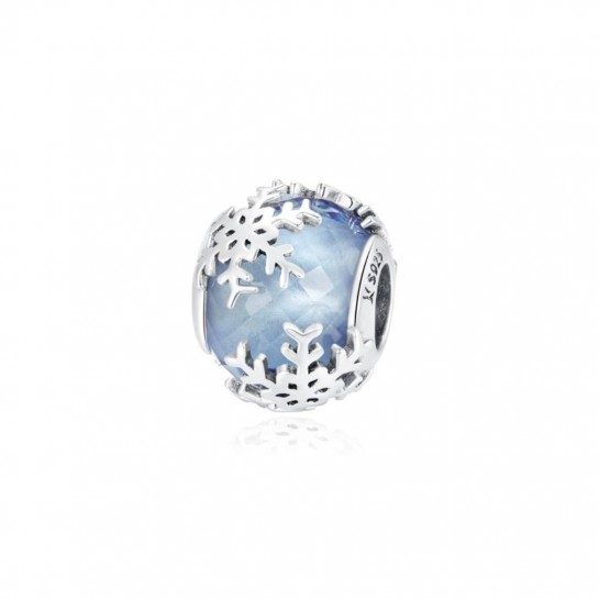 Zawieszka srebrna charms ze śnieżynkami